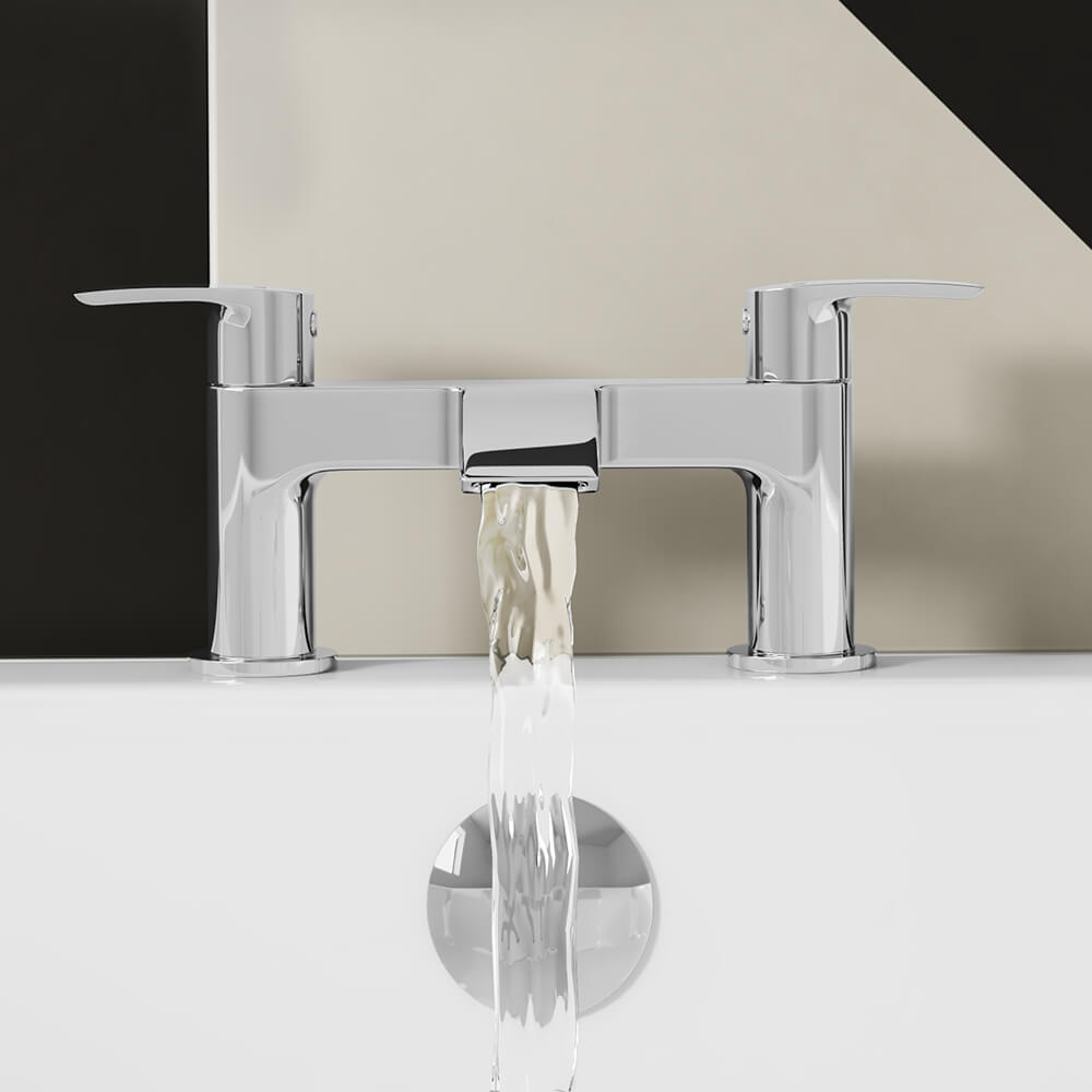 Vellamo Swift Chrome Deck Mounted Bath Filler