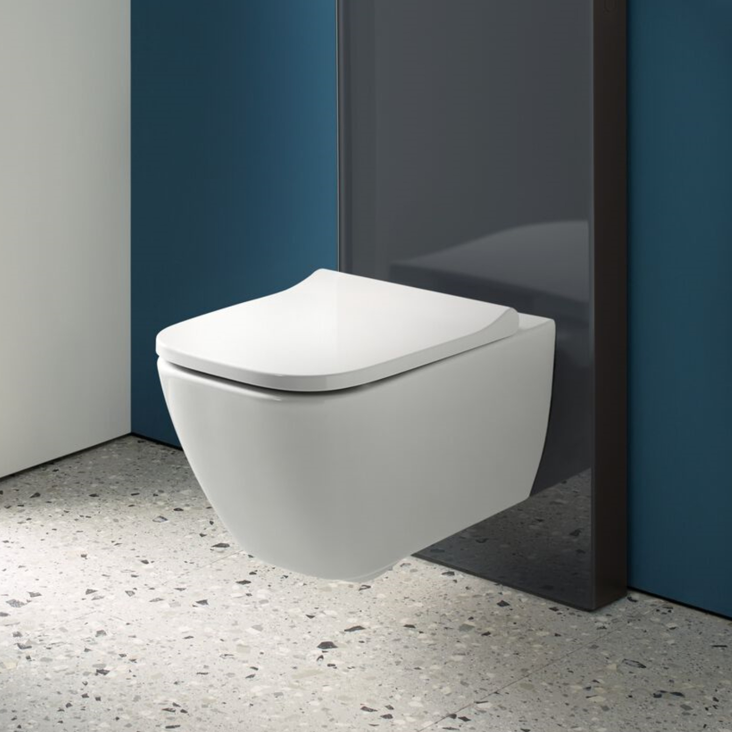 Geberit Smyle Rimless Wall Hung Pan & Soft Close Seat