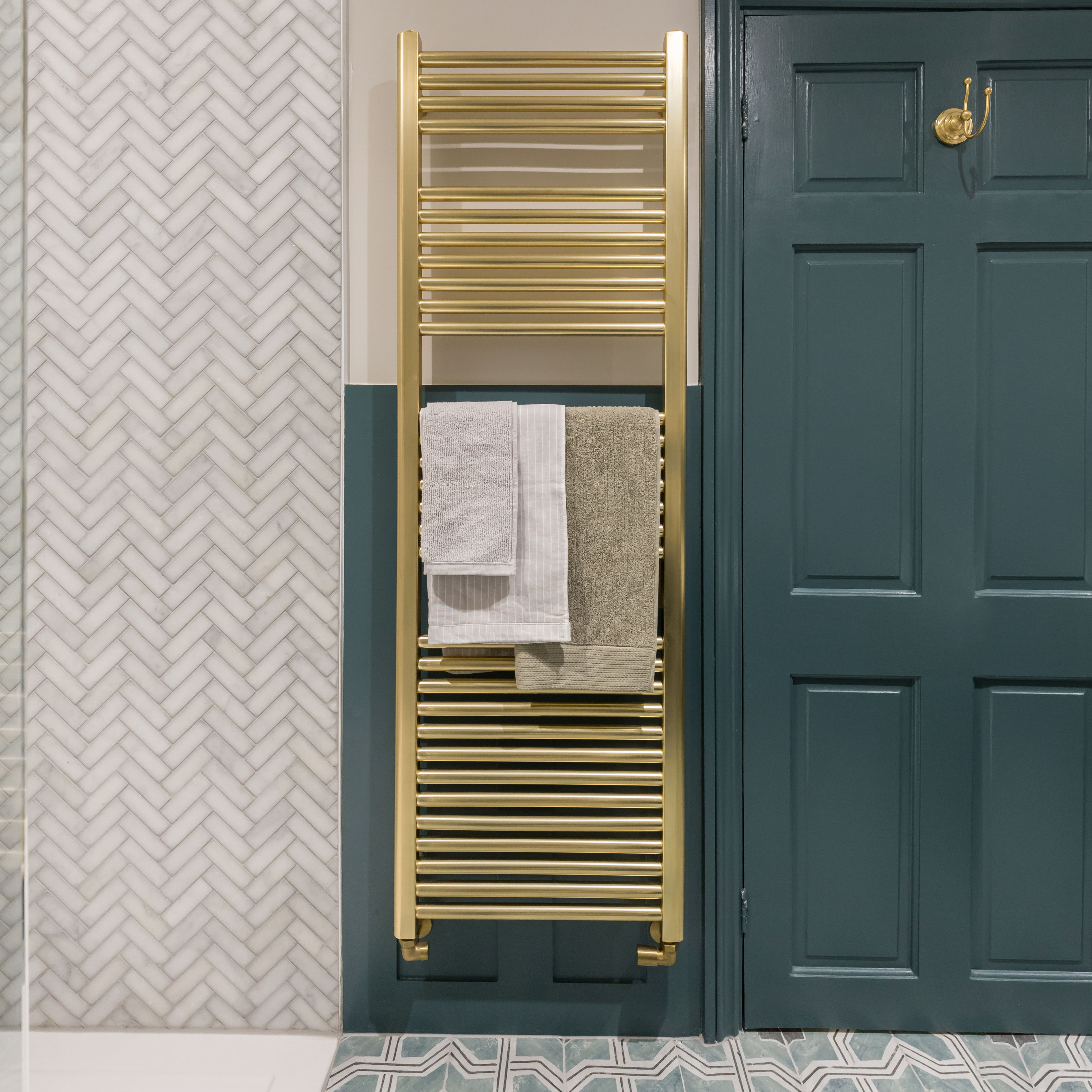 EliteHeat Steel Ladder Heated Towel Rail 25mm Bars - Brushed Brass - 7 Sizes