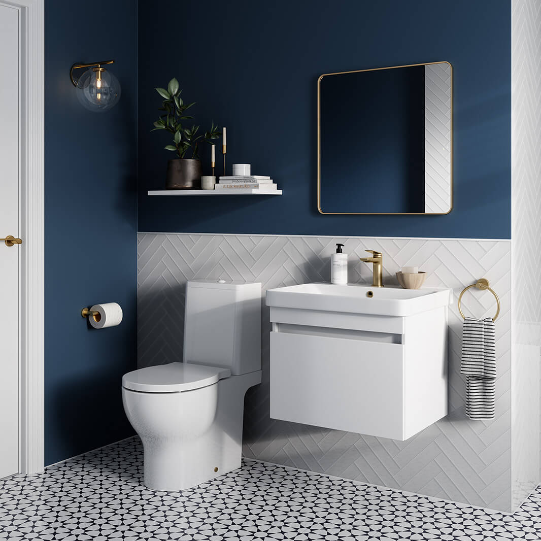 Britton Bathrooms Trim Close Coupled Toilet with Soft Close Seat