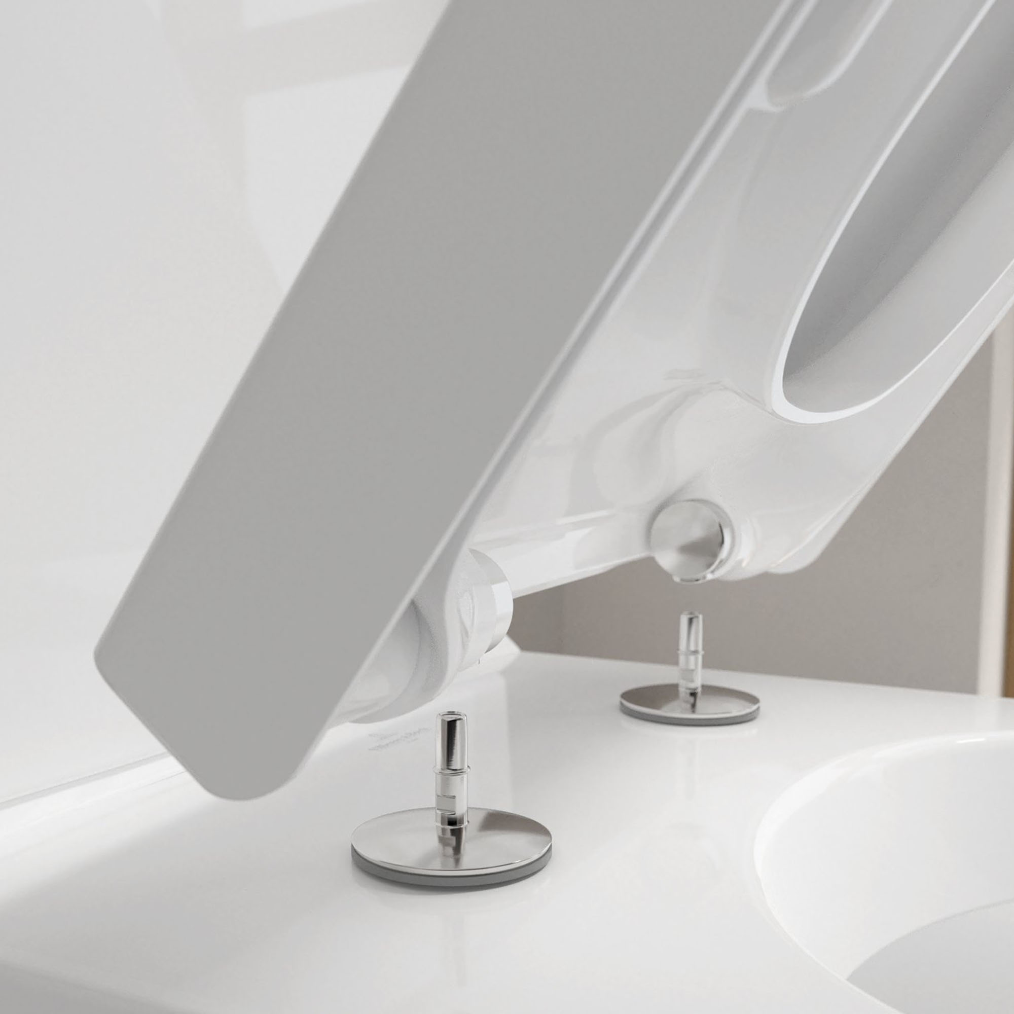 Villeroy & Boch O.novo Comfort Height Rimless Closed Coupled Toilet with Soft Close Toilet Seat