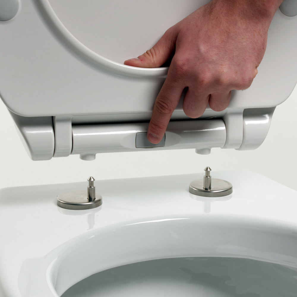 Roper Rhodes Neutron Soft Close Toilet Seat